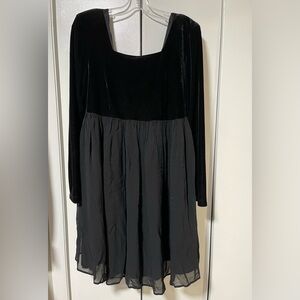 Vintage Y2K Olian Elegant Black Velvet Long Sleeve Dress